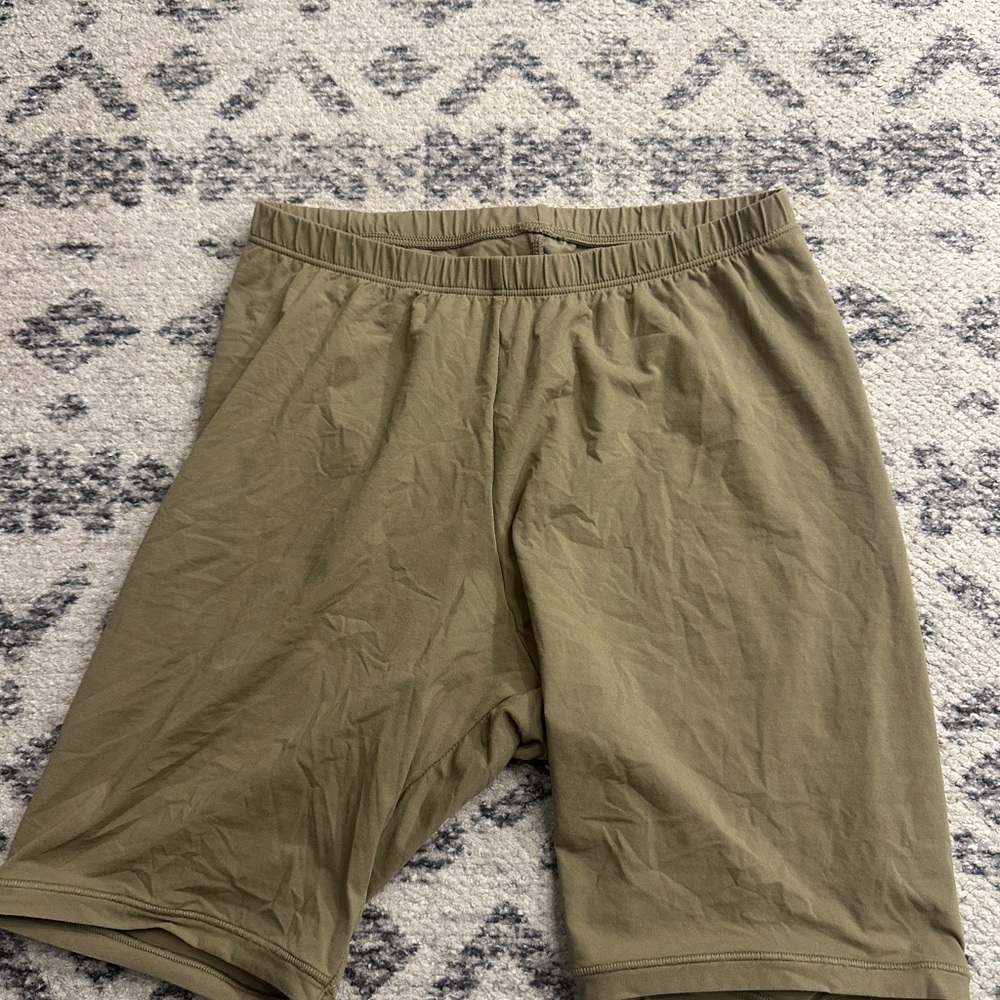 SKIMS Olive Green Women's Bike Shorts